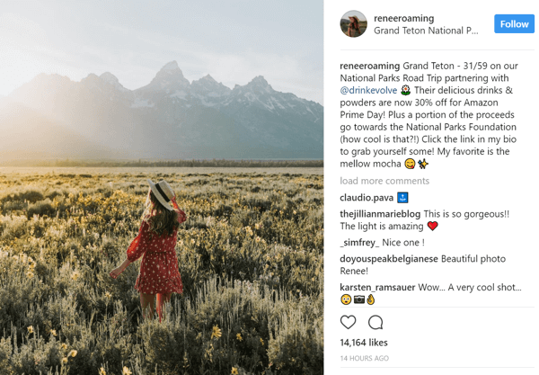 La influencer de Instagram Renee Hahnel comparte un enlace promocional de descuento Drink Evolve en su biografía.