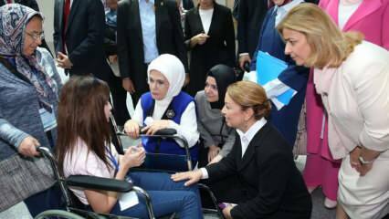 ¡Compartiendo el "Día Internacional de las Personas con Discapacidad" de la Primera Dama Erdogan!