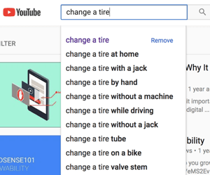 Ejemplo de resultados de búsqueda de relleno automático de YouTube.