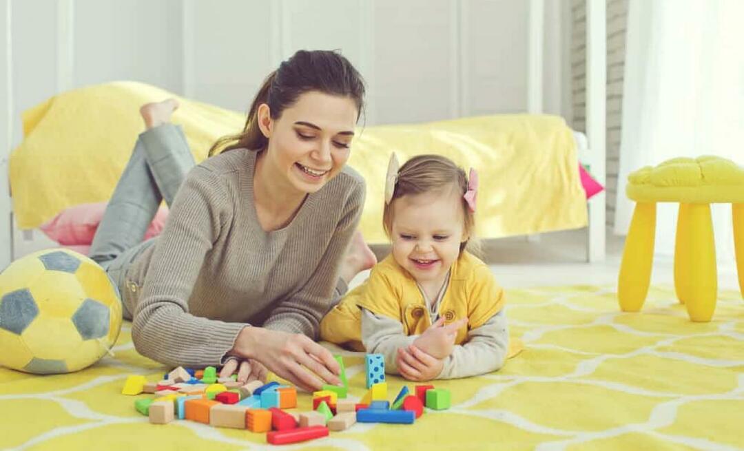 ¡Puedes divertirte mucho mientras pasas tiempo con tu bebé! Aquí hay maneras de divertirse con los bebés.