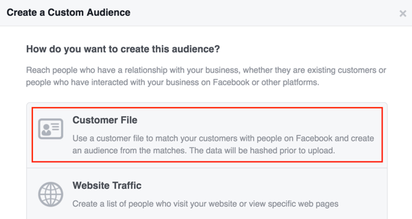 Crea una audiencia personalizada de Facebook usando una lista de clientes.