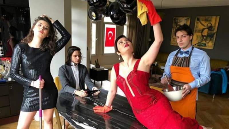 ¡El estilo de limpieza festiva de Nurgül Yeşilçay! Hizo su propia limpieza