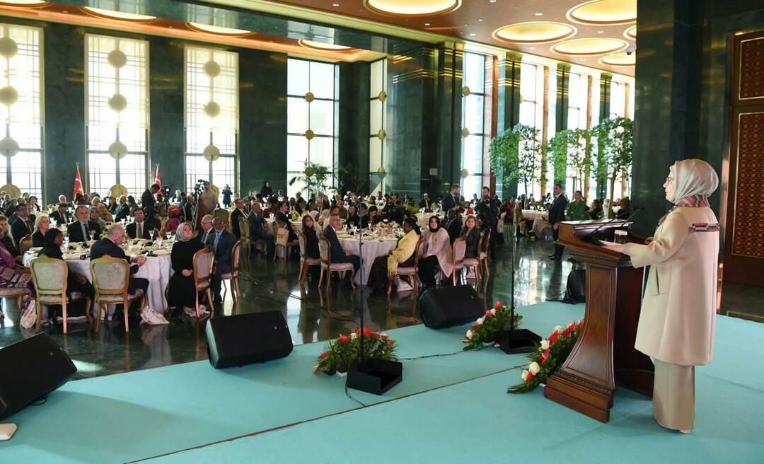 Emine Erdogan, quien pronunció un discurso sobre el programa de la casa africana