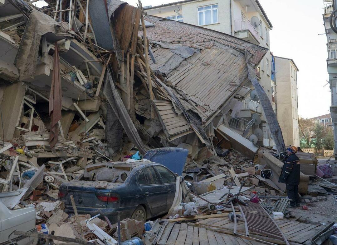Edificio destruido en terremoto