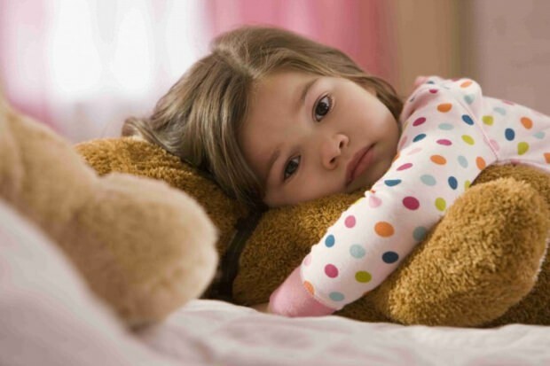 ¿Qué se debe hacer al niño que no quiere dormir?