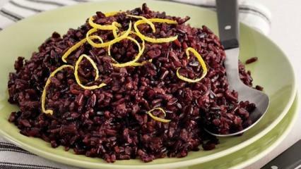 ¿Qué es el arroz negro y cómo hacer pilaf con arroz negro? Técnicas de cocción del arroz negro.