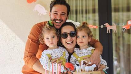 ¡Cálida foto de familia de la pareja Pelin Akil-Anıl Altan!