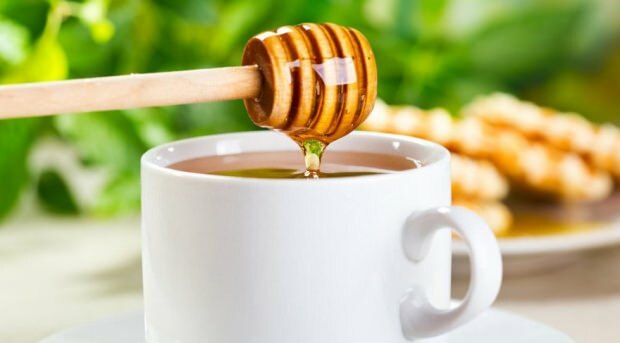 Los beneficios del café con miel.