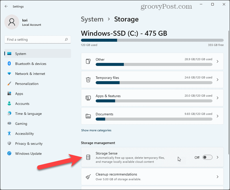 Haga clic en Storage Sense en la configuración de Windows 11