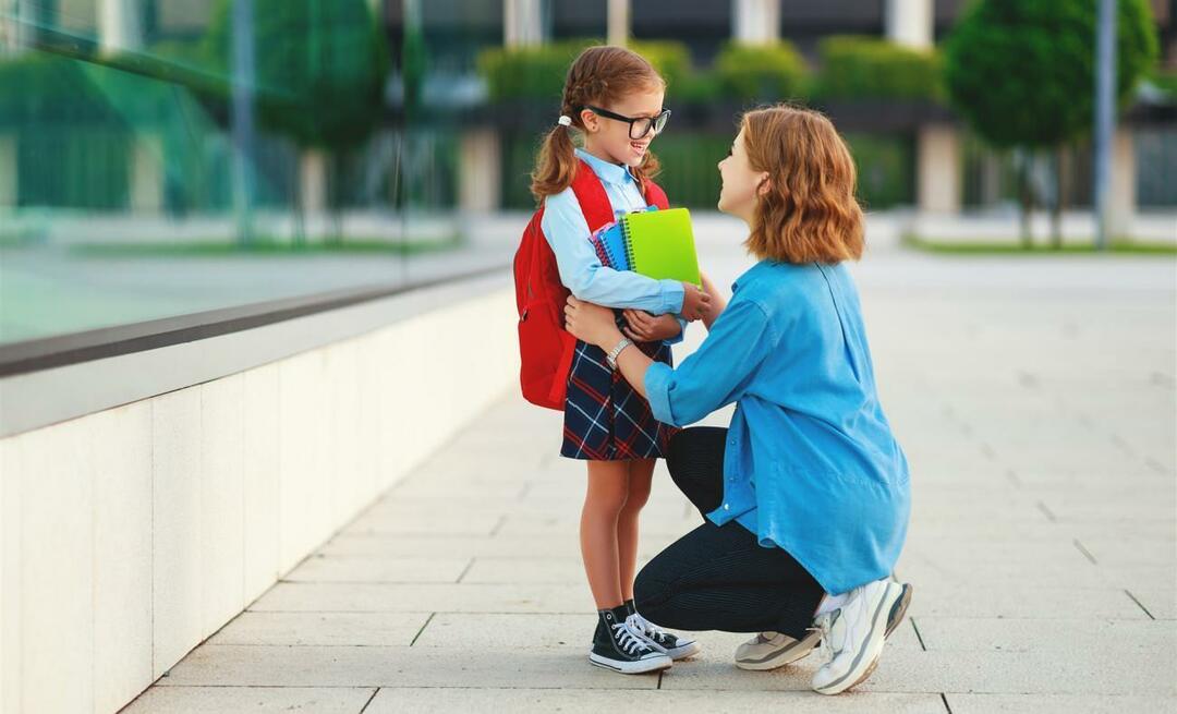 ¿Cómo se debe tratar a los niños el primer día de clases?
