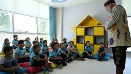 Espectáculo de Meddah a niños del Municipio Metropolitano de Gaziantep