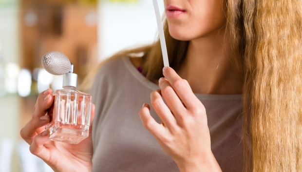 ¿Cómo entender el perfume falso? ¿Cuáles son los daños de los perfumes falsos?