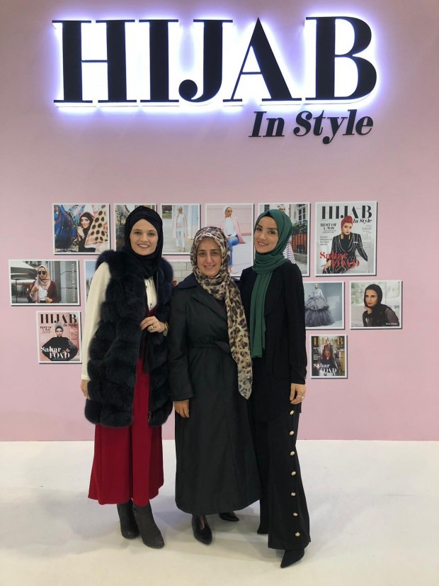 Gran interés en Hijab en la revista Style en la Feria de la Expo Halal