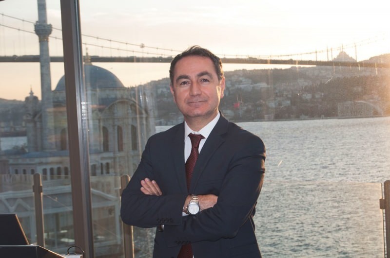 El especialista en ciencias del comportamiento, el Dr. İlhami Findikci: Hay una crisis humanitaria