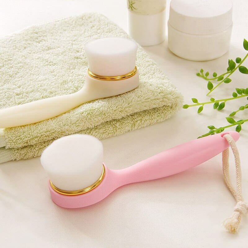 ¿Qué es un cepillo de limpieza facial y cómo usarlo? Beneficios del cepillo de limpieza facial para la piel