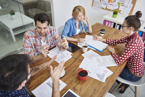 imagen de reunión shutterstock 265877243