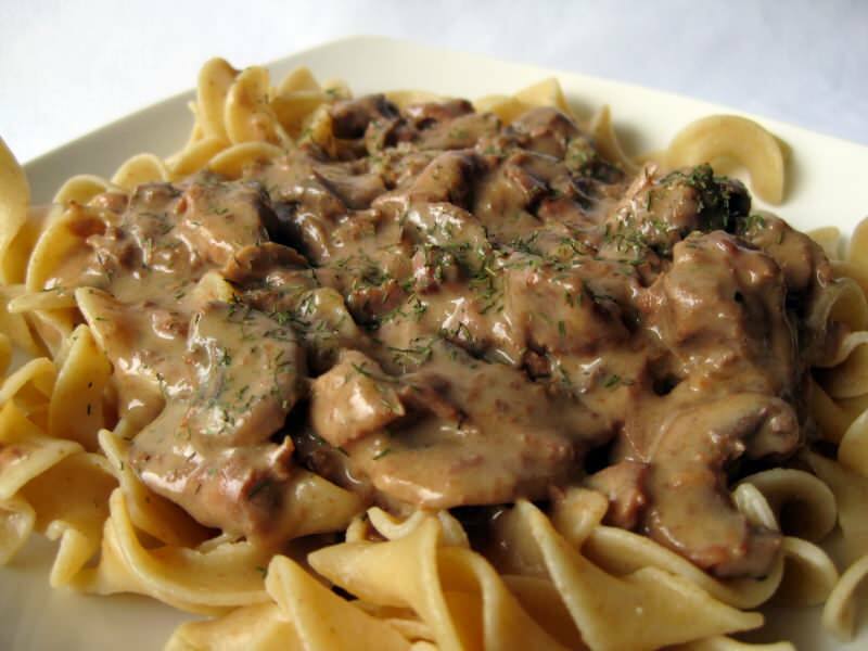 ¿Qué es Beef Stroganoff y cómo hacer Beef Stroganoff? Ingredientes de Stroganoff de carne