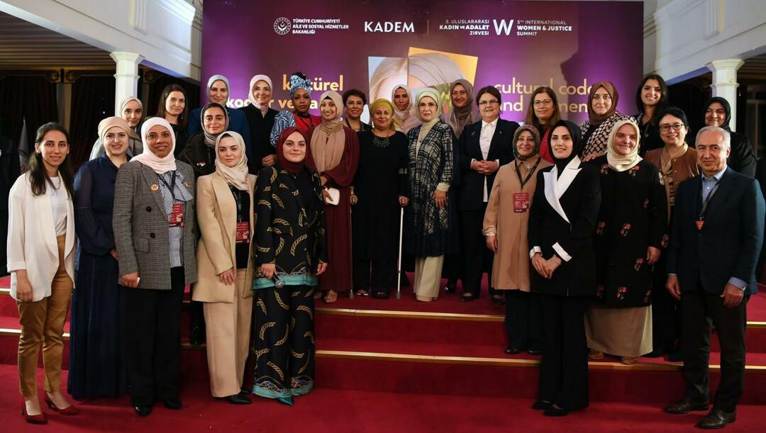 Emine Erdoğan habló en la Cumbre Internacional de Mujeres y Justicia, representantes de ONG