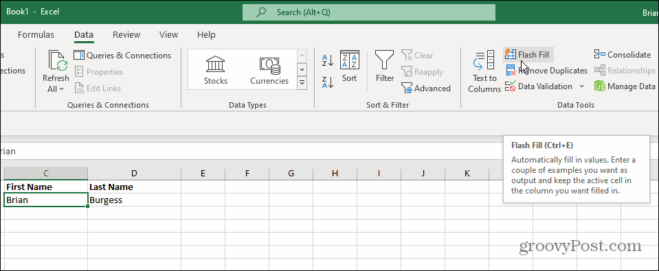 Herramientas de datos Relleno flash Excel