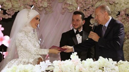 El presidente Erdogan fue testigo de dos bodas el mismo día.