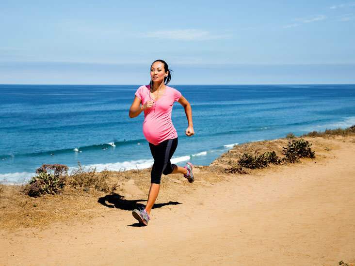 Beneficios de dar un paseo durante el embarazo
