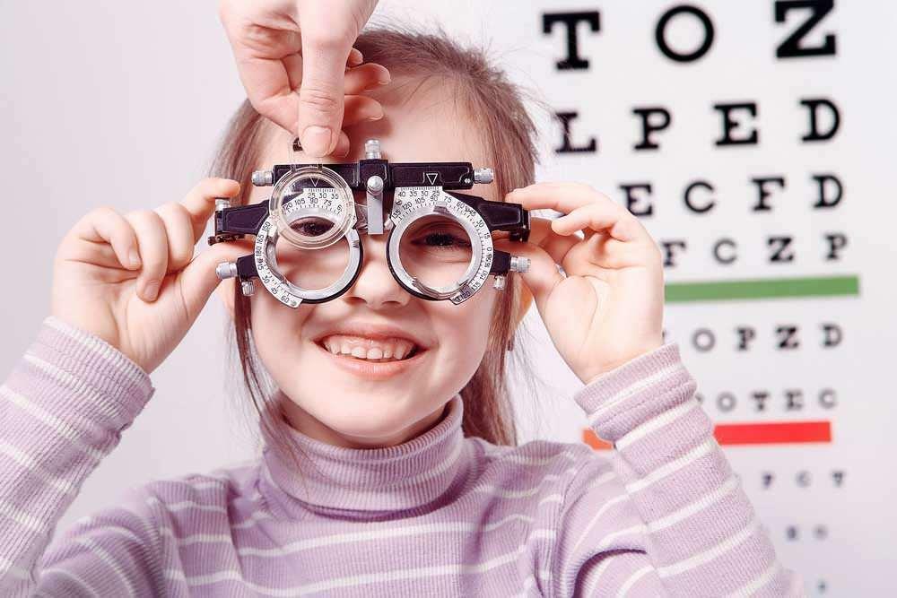  Examen de la vista en niños.