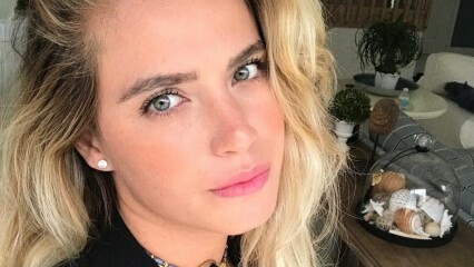 Compartir sin maquillaje de la joven actriz Ceyda Ateş