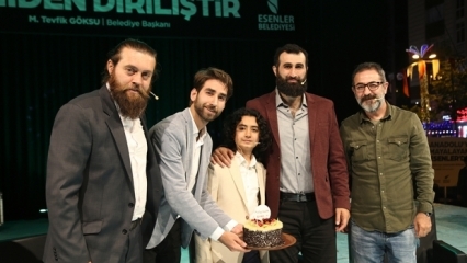 Los jugadores de Resurrection Ertuğrul asistieron al evento 'Ramadan Resurrection'