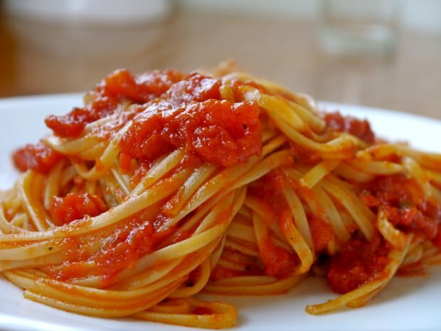 ¿Cómo hacer pasta con pasta de tomate? Cual es el truco