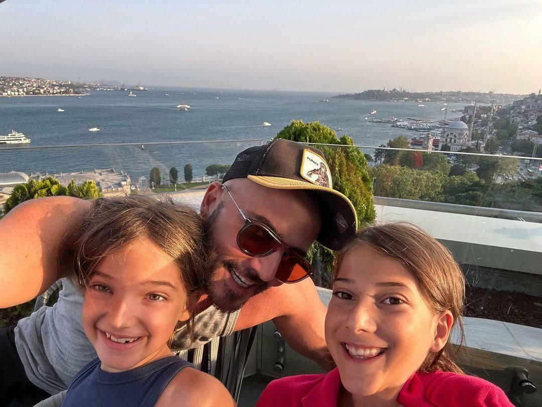 ¡Gökhan Özen consiguió a sus hijas después de años! estaba felizmente divorciado