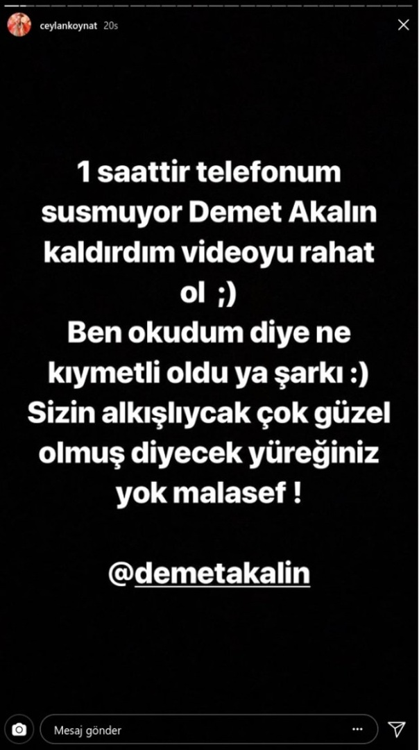 ¡Impide a Ceyla Koynat, que lee la canción de Demet Akalın nuevamente!