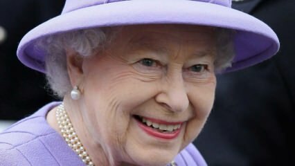 ¡La reina Isabel abandonó el palacio por miedo al virus de la corona! Visto por primera vez después de 72 días