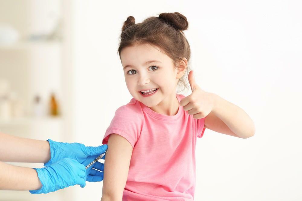 ¿Se debe vacunar a los niños contra la gripe?
