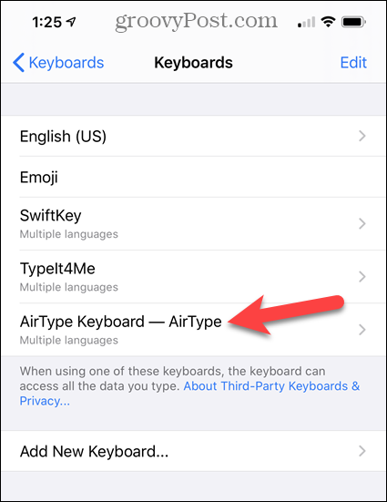 Toque AirType Keyboard en la lista de teclados de iPhone