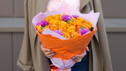 ¿Qué se debe tener en cuenta al recibir y enviar flores? ¿Qué se debe considerar al elegir una flor?