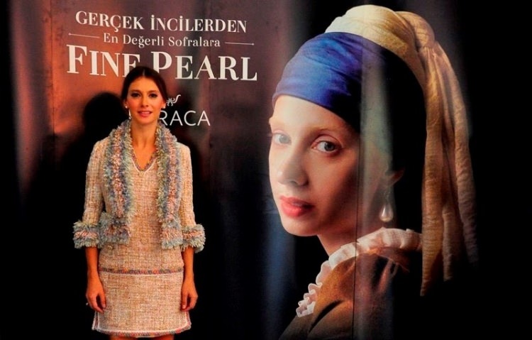 La hija de Karaca con un arete de perla se convirtió en Tuba Ünsal!
