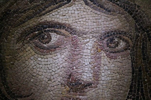 Gaziantep- Mosaico de gitanas