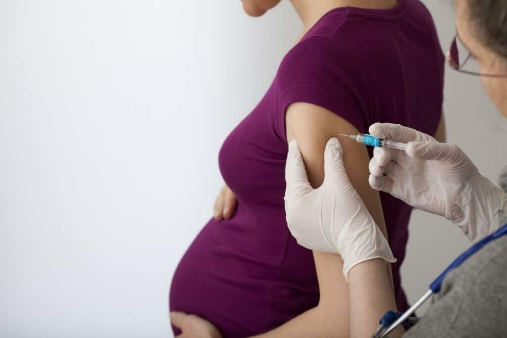 cuando vacunarse contra el tétanos durante el embarazo