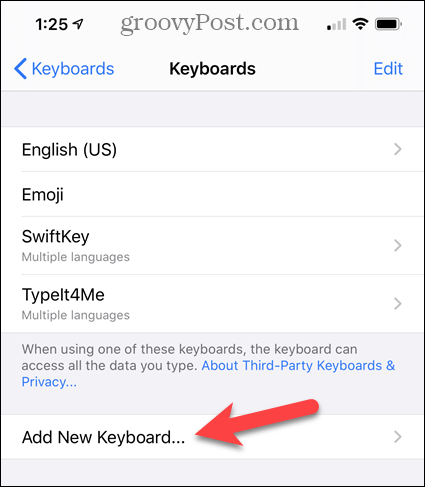 Toque Agregar nuevo teclado en la configuración de iPhone