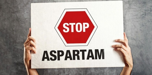El aspartamo se considera una droga legal en todo el mundo.