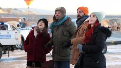 ¡Ensayos de marido y mujer de Yıldız y Kuzey! North Star First Love 28. Capitulo 2. Trailer en el aire