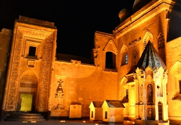 Palacio İshak Pasha