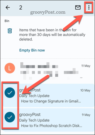 Selección de correos electrónicos en la papelera de Gmail