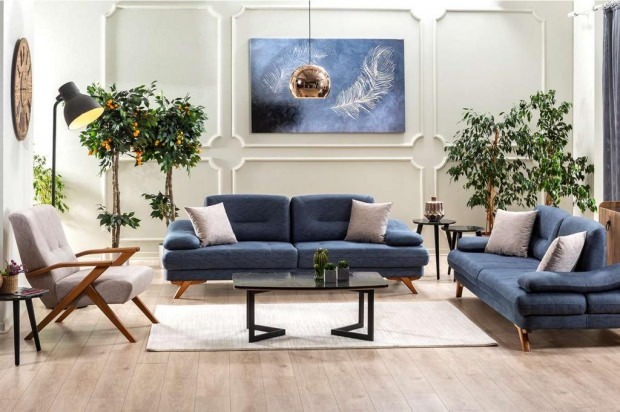 ¿Cómo hacer decoraciones de sofá azul marino y azul?