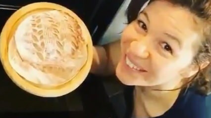 ¡Aylin Kontente ha picado a todos! Receta de pan casero sacudió las redes sociales