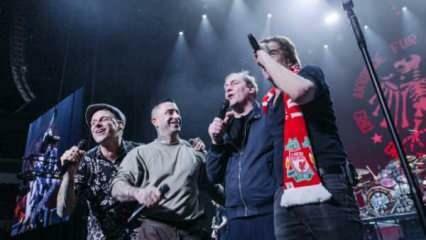 La banda de rock alemana Toten Hosen tocó para Turquía ¡Se recaudaron más de 1 millón de euros!