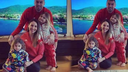 ¡Burak Yilmaz está de vacaciones con su familia!