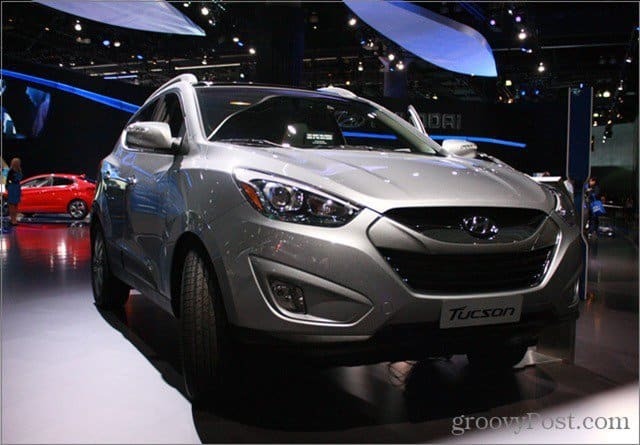 Desarrollado por Hydrogen 2015 Hyundai Tucson Fuel Cell debuta