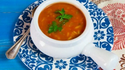 Deliciosa receta de sopa de arroz con tomate