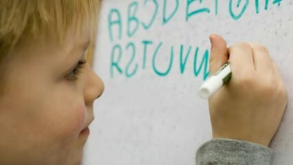 ¿Cómo enseñar a los niños el alfabeto?
